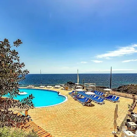 Sea Breeze And Rustic Terrace Charm Callao Salvaje